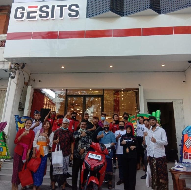 podiumnews.com-Perusda Diharapkan Bangun Industri Kendaraan Listrik untuk Pasar Luar Bali  